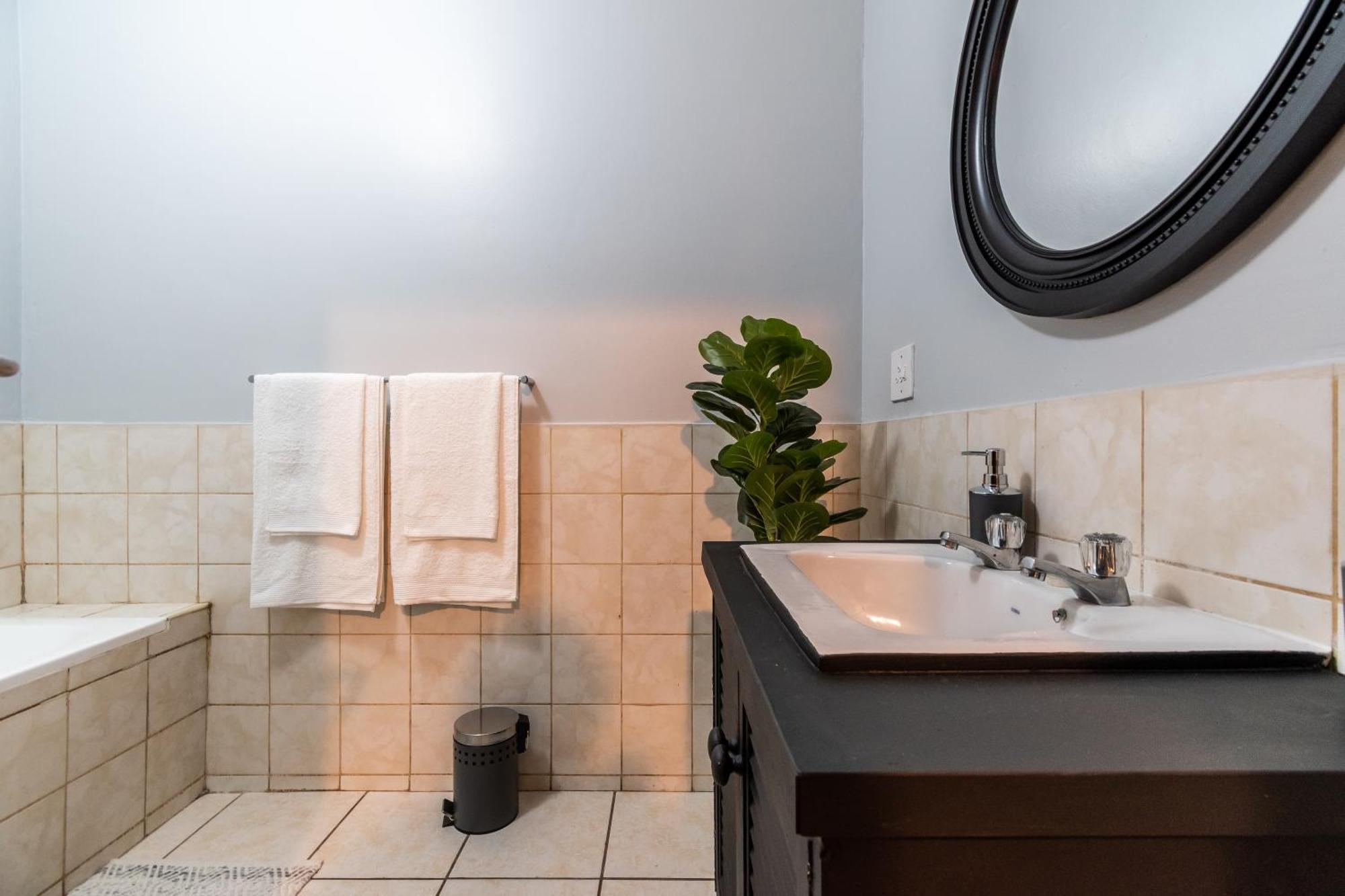 The Square 135- Studio With Free Parking, Pool & Gym Access Apartamento Cidade Do Cabo Exterior foto